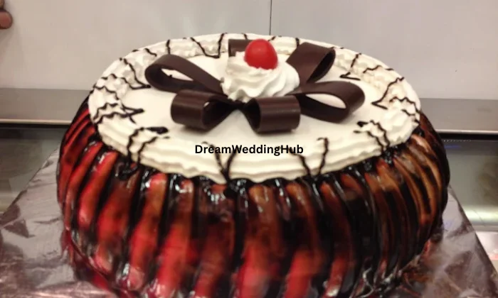 Golden Butterfly Cake Shop